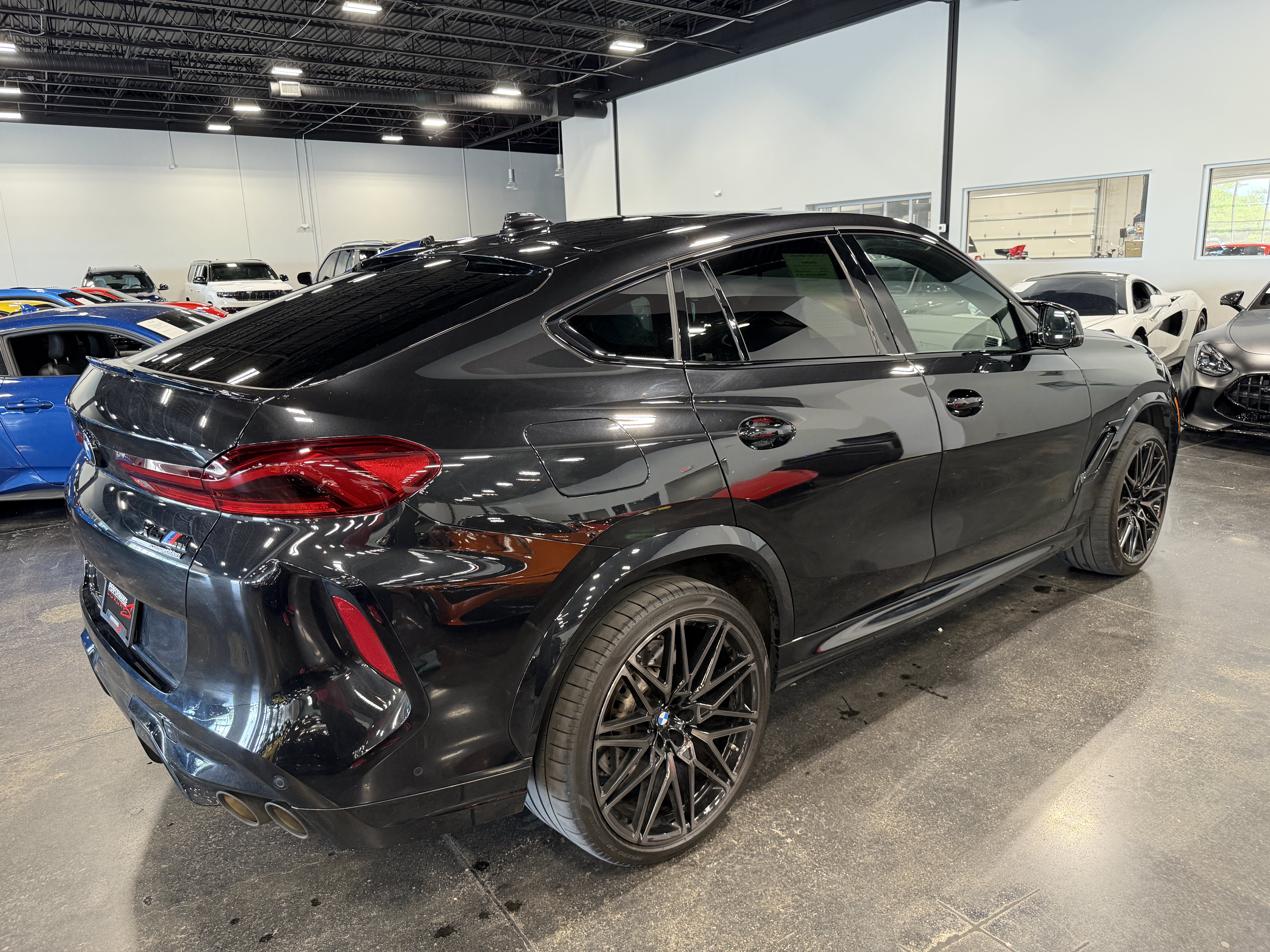 Used 2022 BMW X6 M w/ Competition Package AWD/4WD image 7