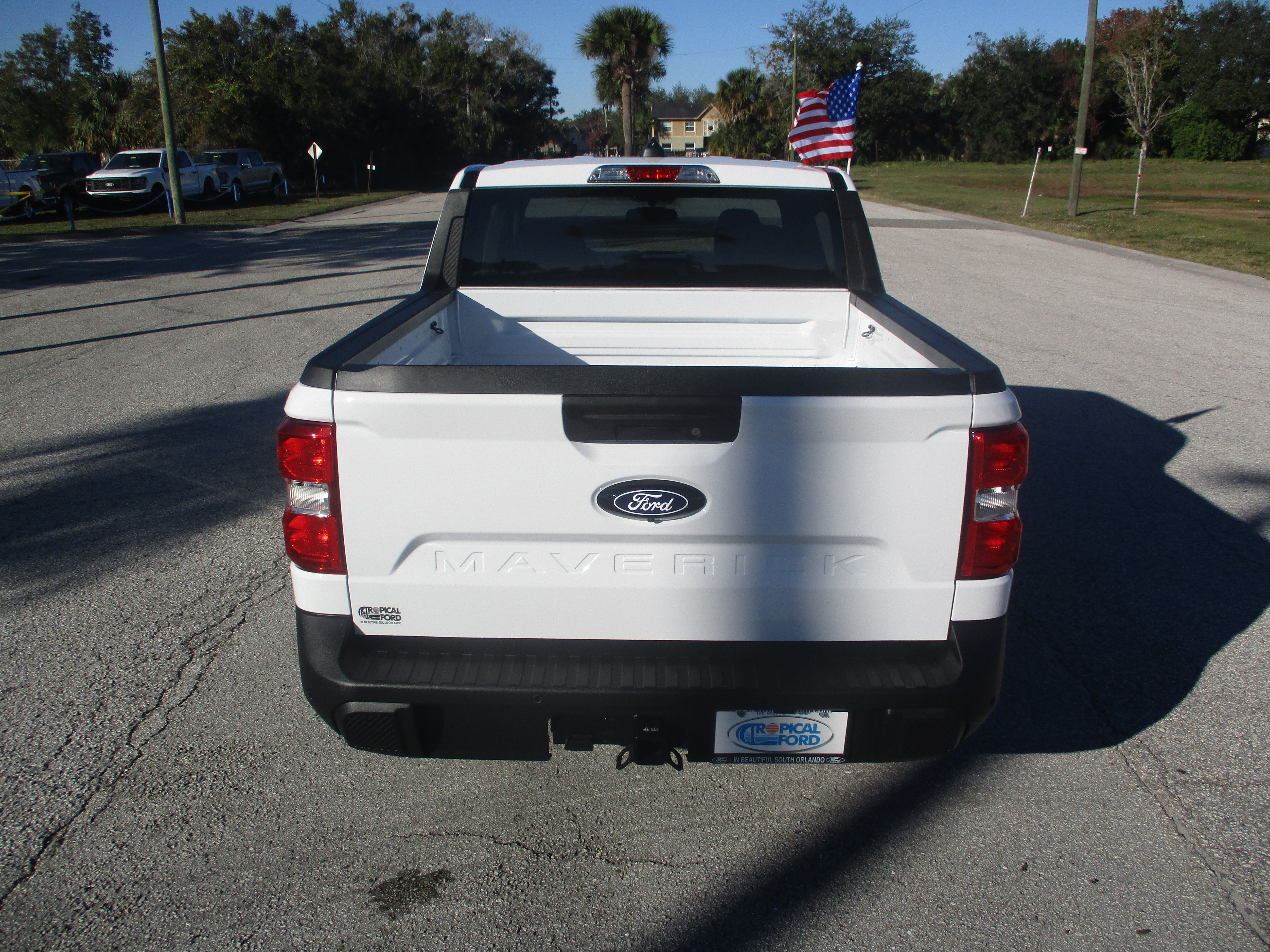 Used 2025 Ford Maverick XL w/ Equipment Group 102A image 6