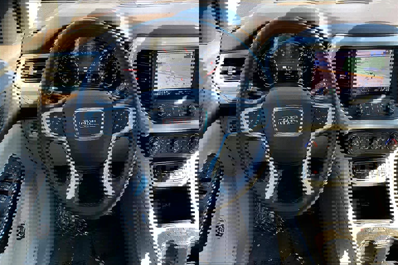 Used 2021 GMC Acadia SLT image 6