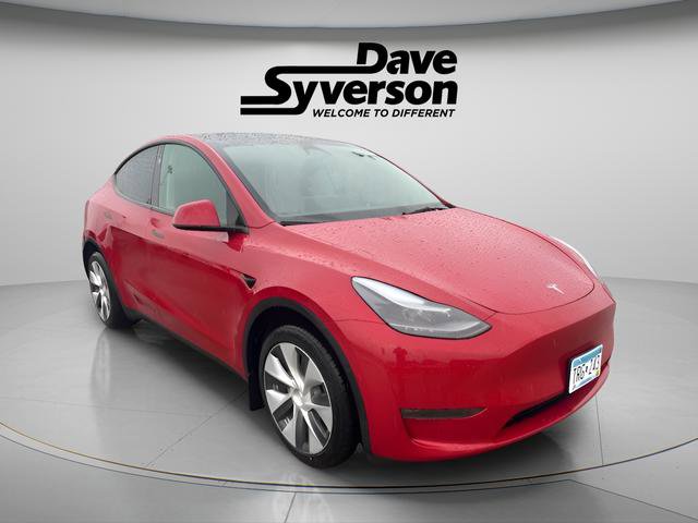 Used 2023 Tesla Model Y Long Range AWD/4WD image 3