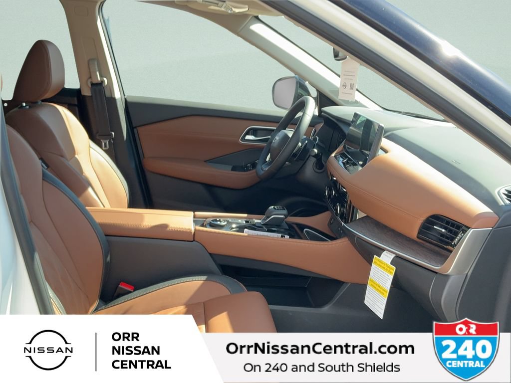 New 2026 Nissan Rogue Platinum w/ Tech Package AWD/4WD image 11