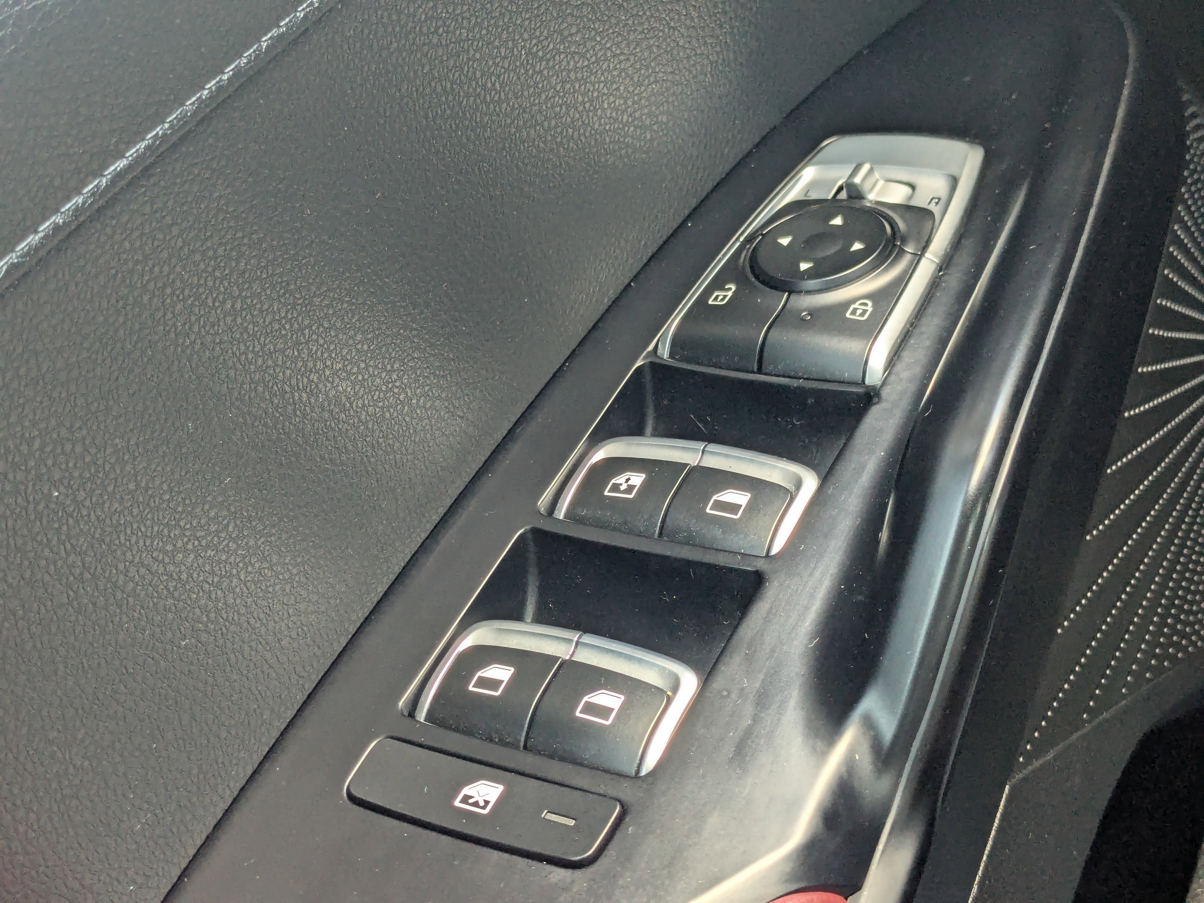 Used 2023 Kia K5 GT-Line w/ GT-Line Premium Package image 35