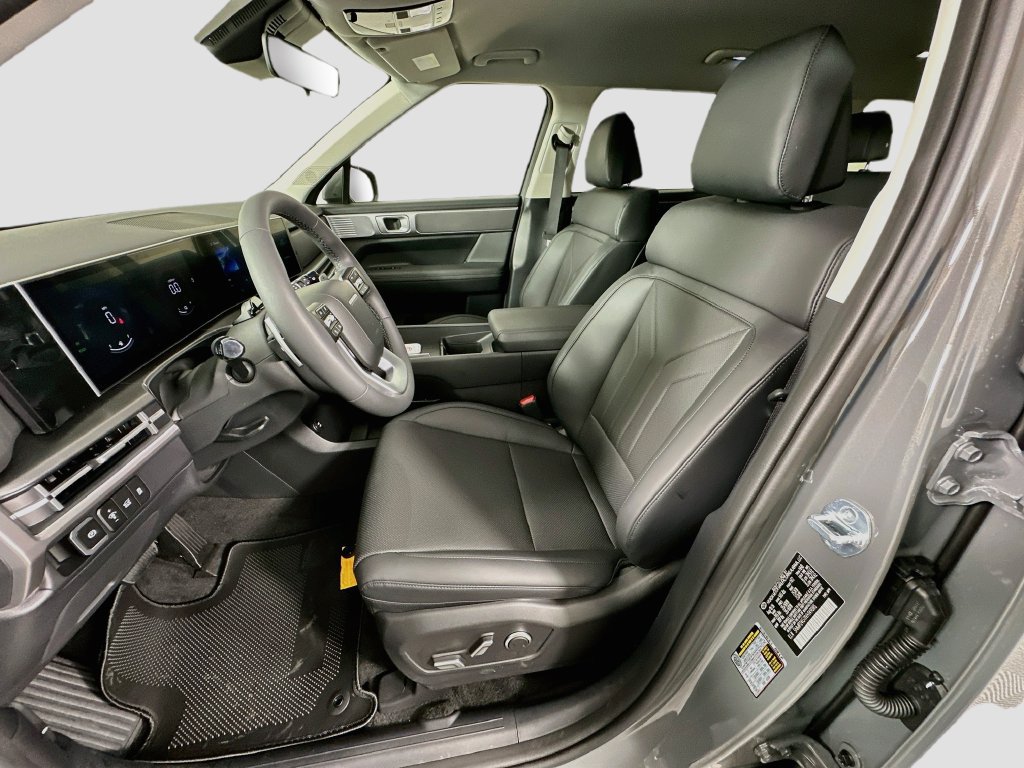 New 2027 Hyundai Santa Fe SEL FWD image 15