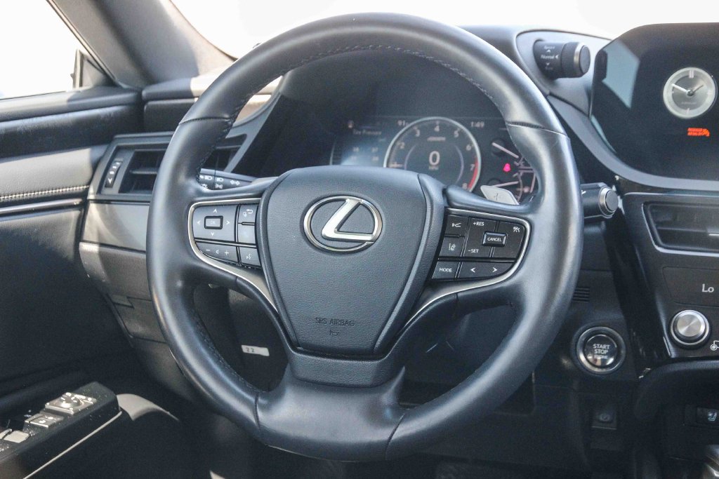 Certified 2024 Lexus ES 350 w/ Premium Package FWD image 16