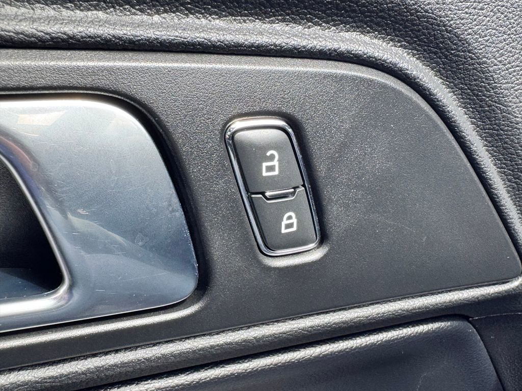 Used 2021 Ford Mustang GT Premium w/ Black Accent Package RWD image 28