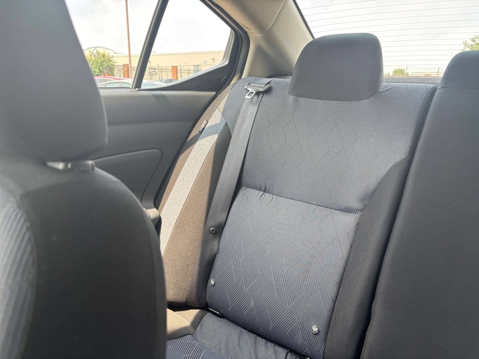 Used 2025 Nissan Versa SV FWD image 32