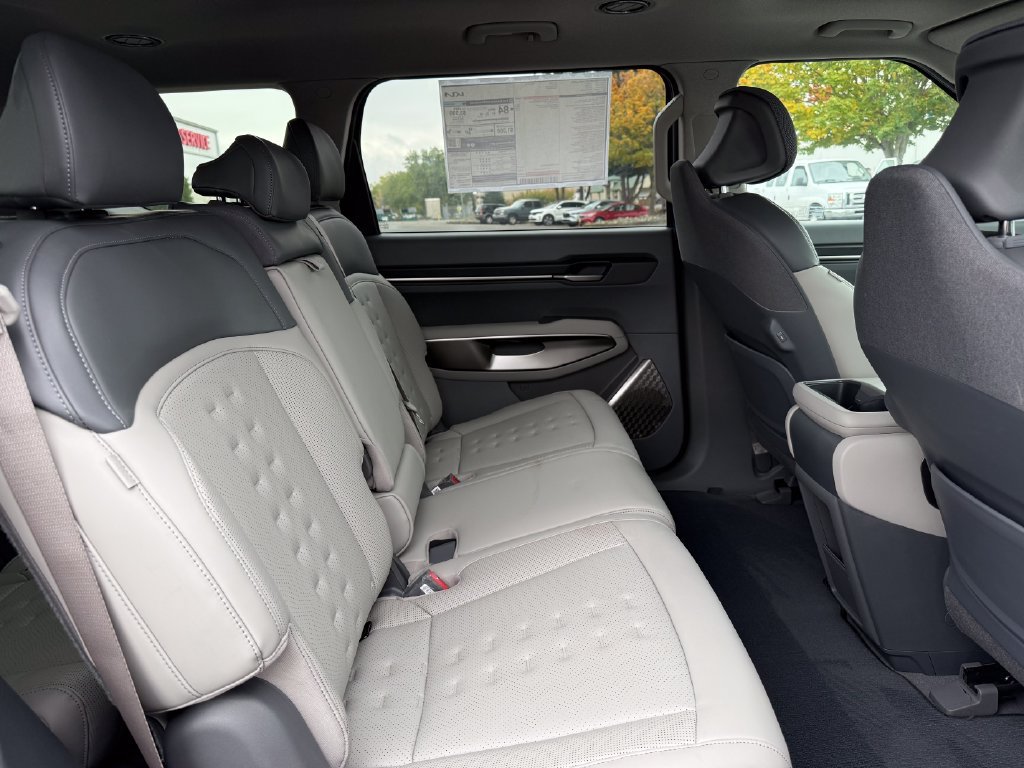 New 2026 Kia EV9 Wind AWD/4WD image 13
