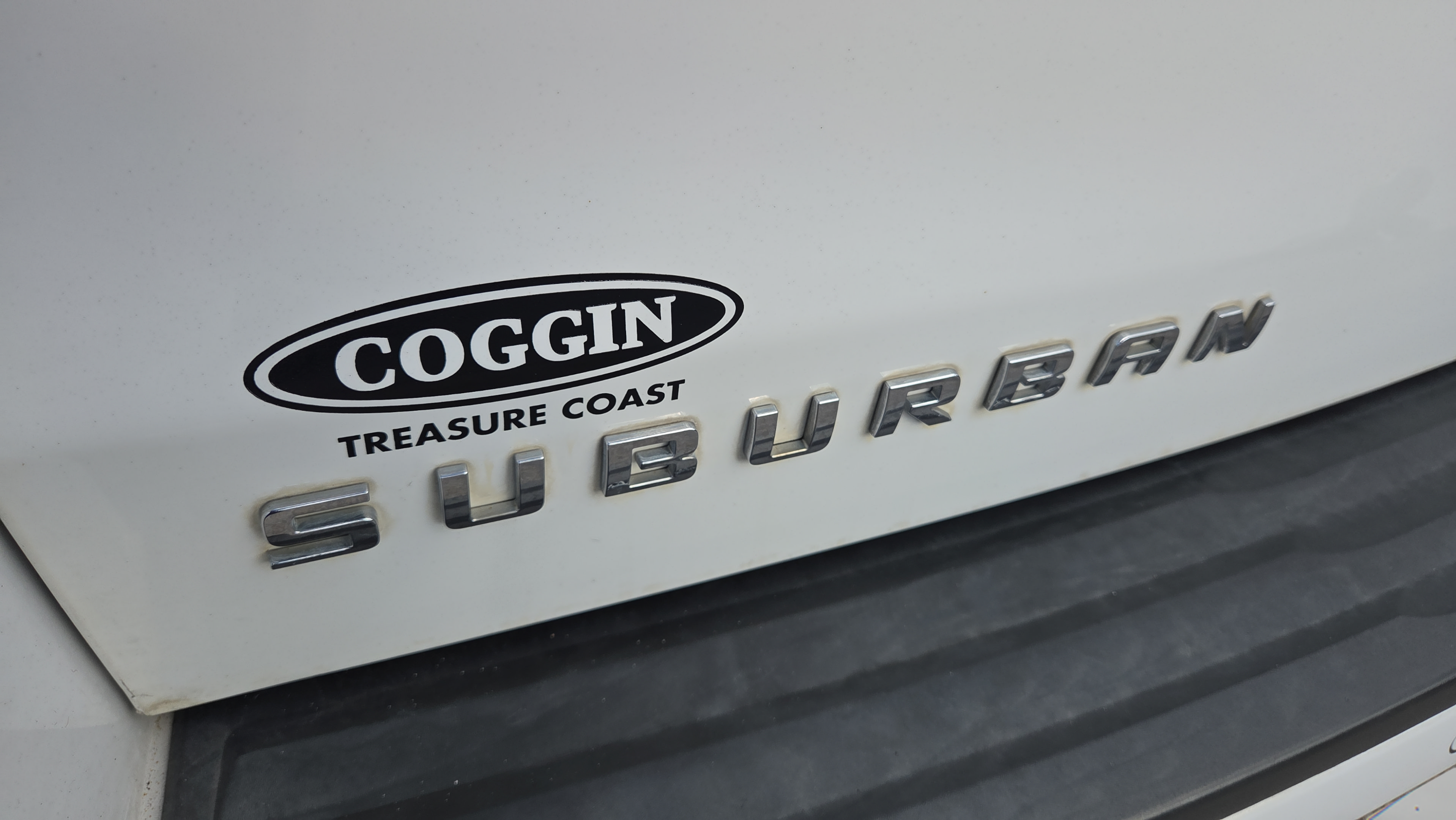 Used 2018 Chevrolet Suburban LT RWD image 36