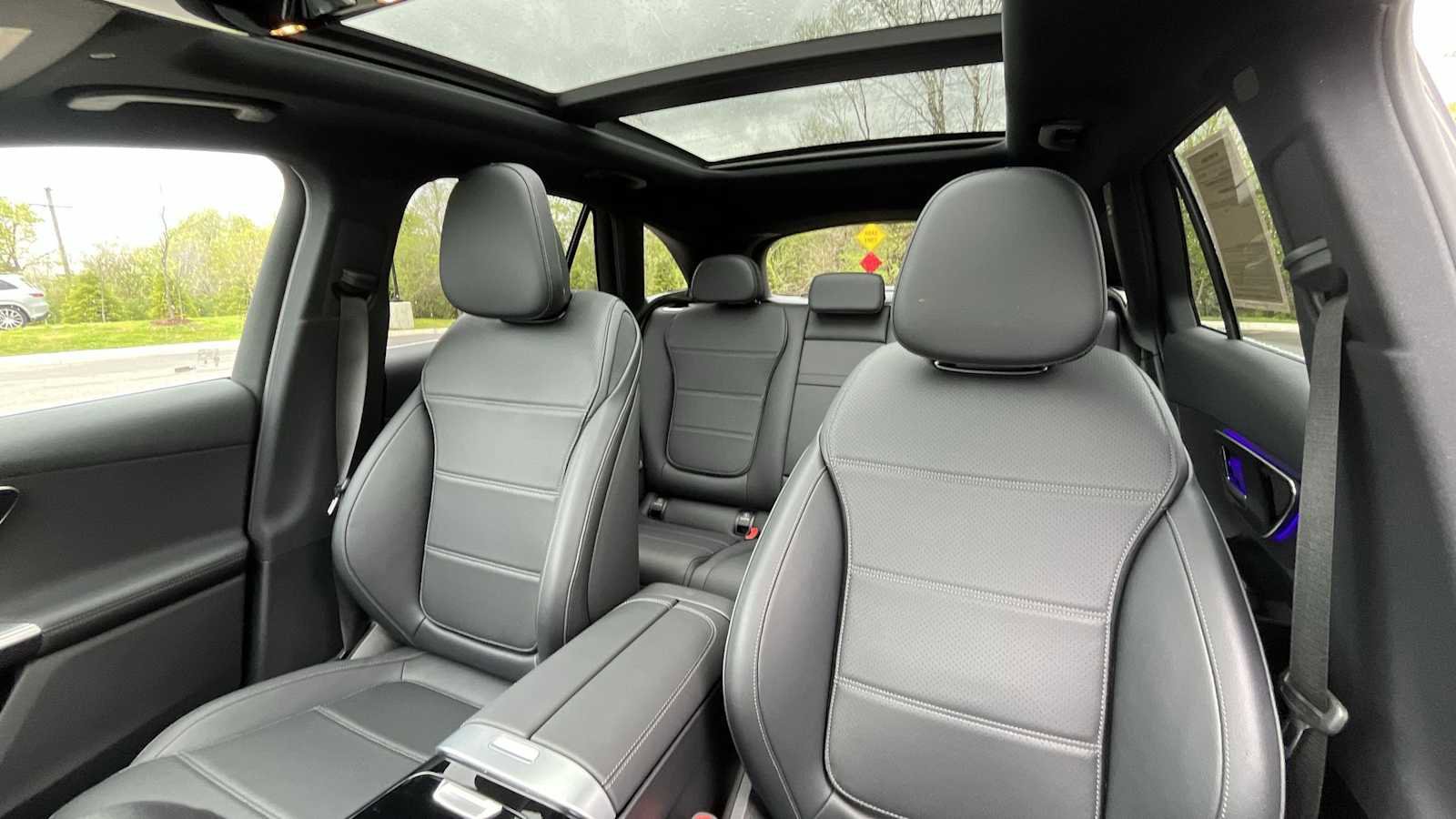 Used 2026 Mercedes-Benz GLC 300 4MATIC image 10