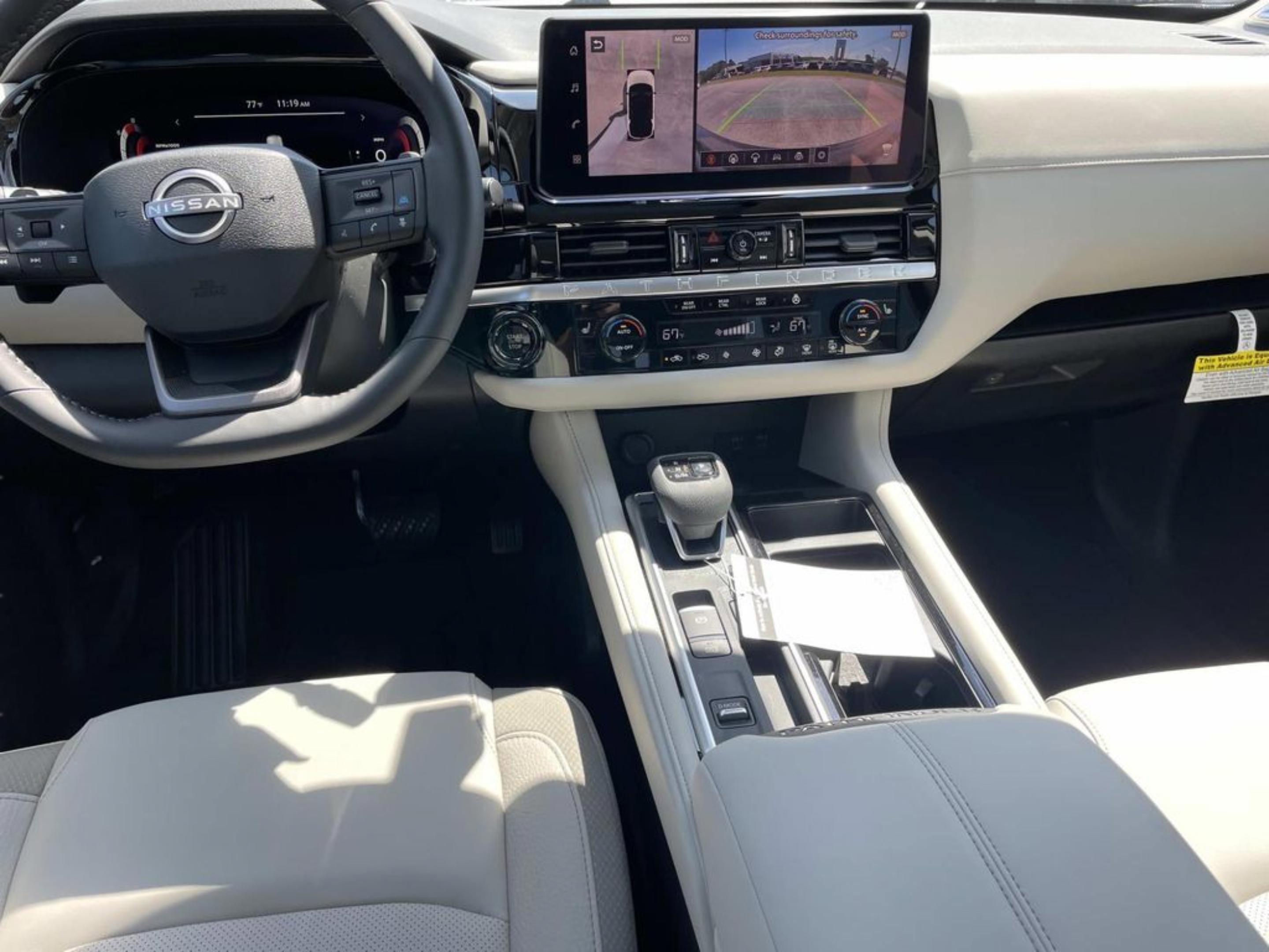 New 2026 Nissan Pathfinder SL FWD image 11