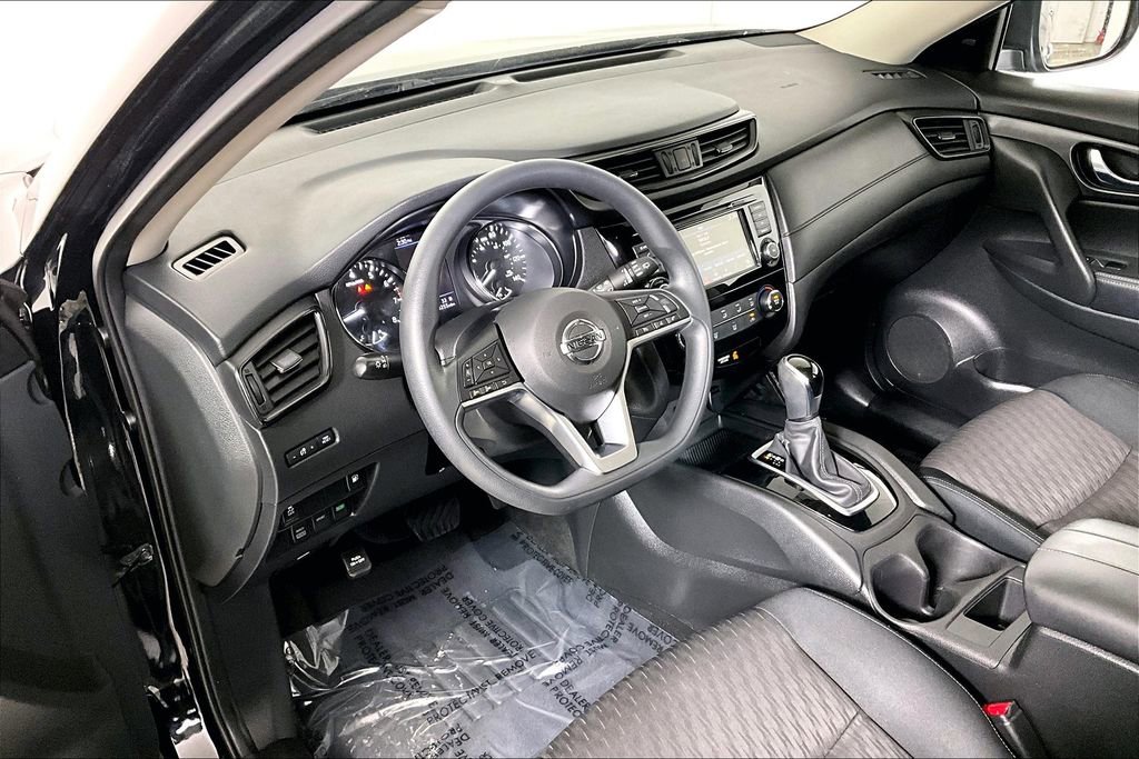 Used 2018 Nissan Rogue S image 13