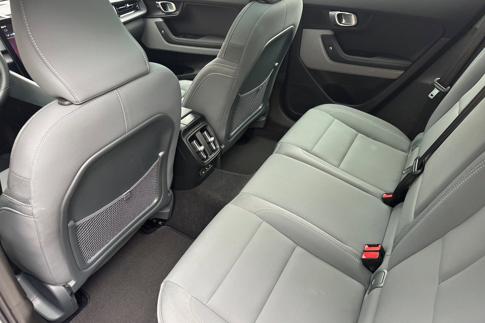 Used 2023 Polestar Polestar 2 FWD image 13