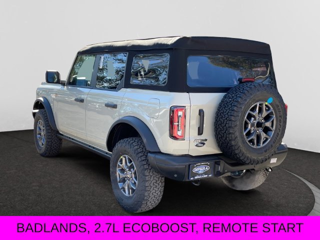 New 2025 Ford Bronco Badlands AWD/4WD image 3