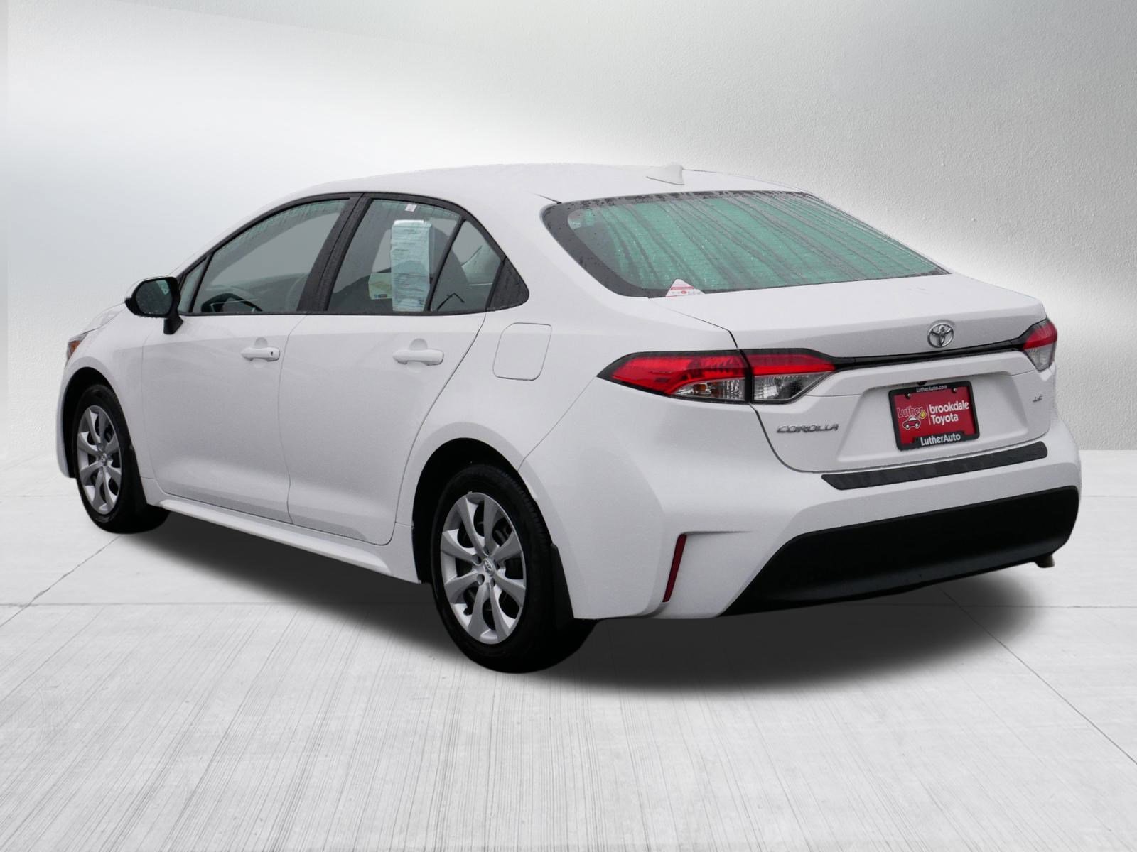 Certified 2025 Toyota Corolla LE image 5