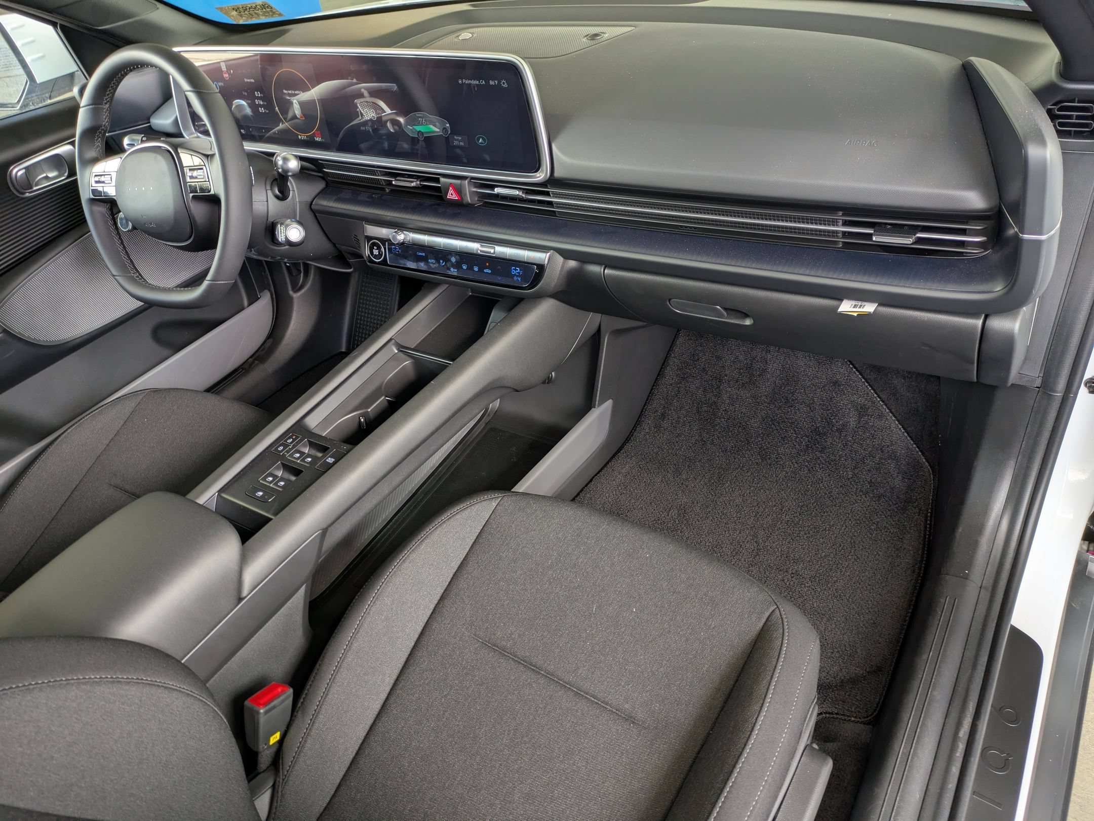 Certified 2025 Hyundai Ioniq 6 SE RWD image 10