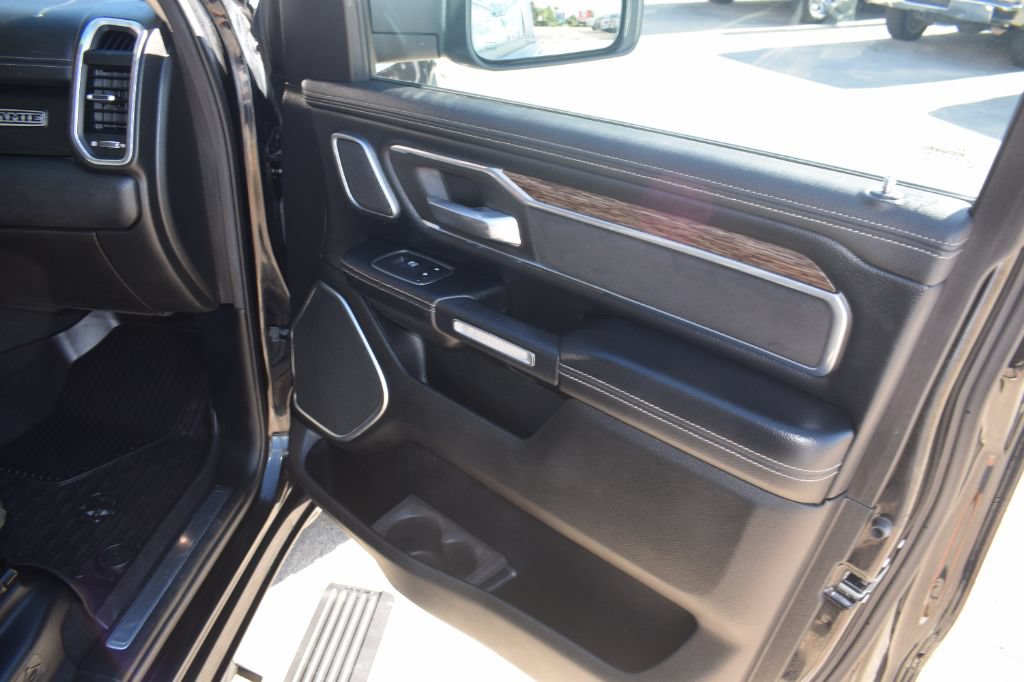 Used 2019 RAM 1500 Laramie RWD image 16