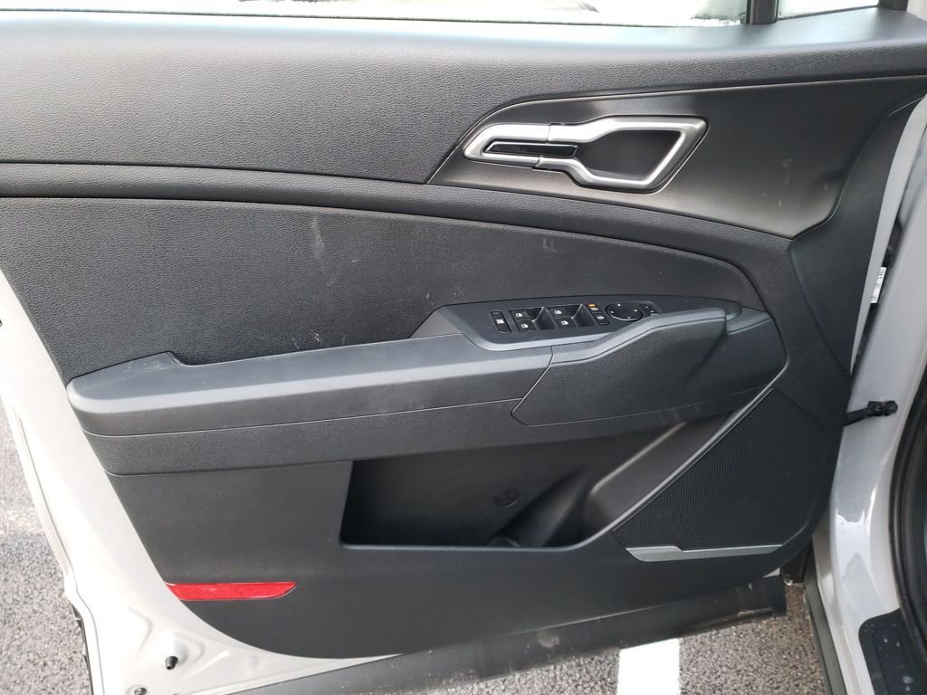 New 2026 Kia Sportage S AWD/4WD image 16