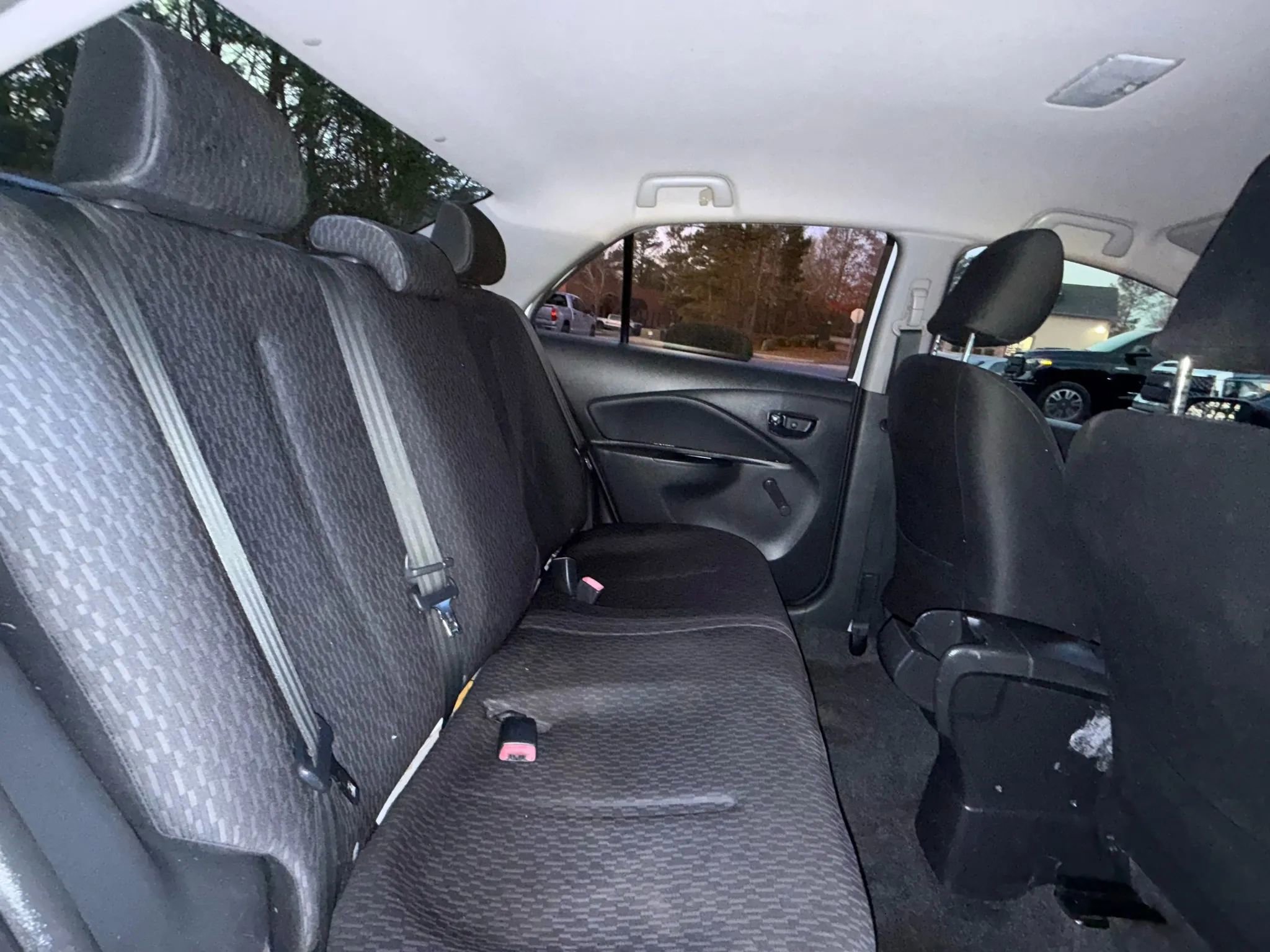 Used 2011 Toyota Yaris Sedan image 18