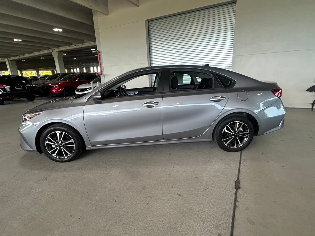 Used 2024 Kia Forte LXS FWD image 2
