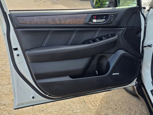 Used 2019 Subaru Outback 2.5i Limited w/ Popular Package #2 image 24