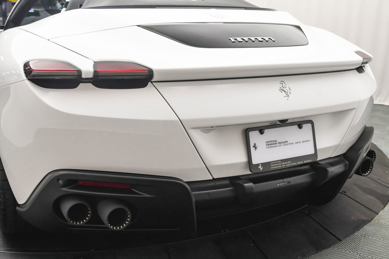 Certified 2024 Ferrari Roma Spider image 23