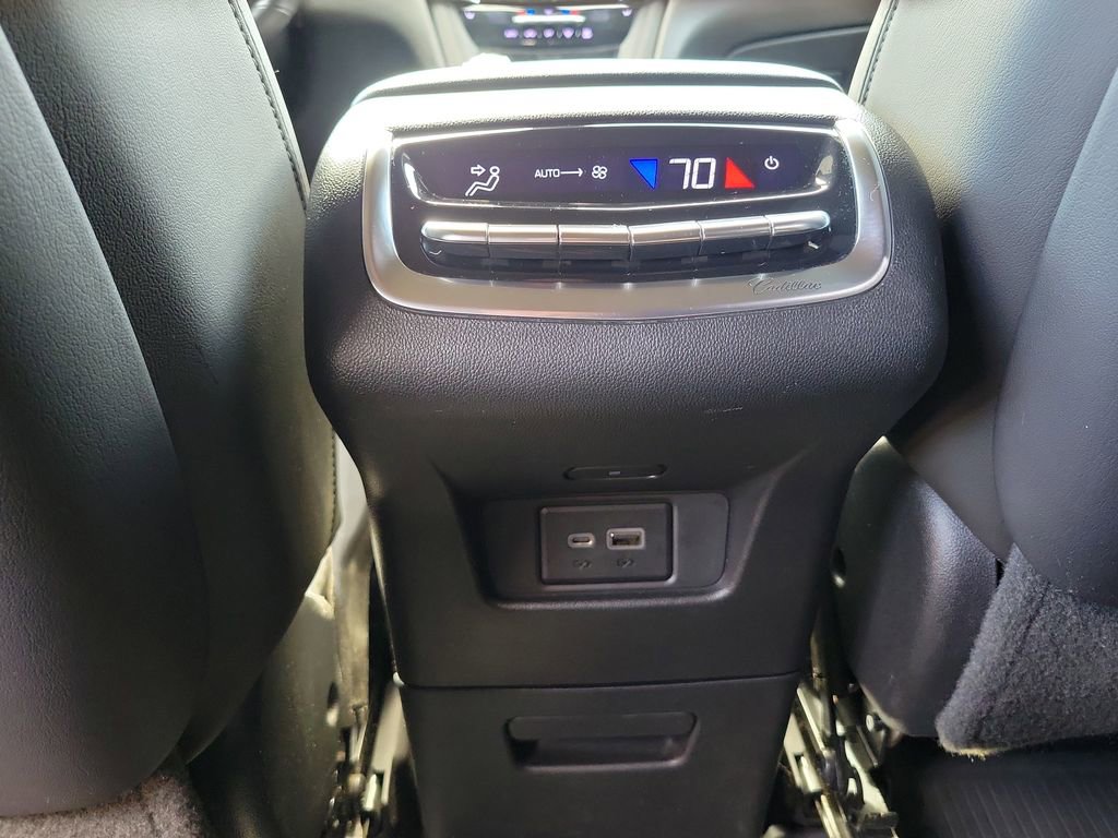 Used 2020 Cadillac XT6 Premium Luxury w/ LPO, Floor Liner Package image 13