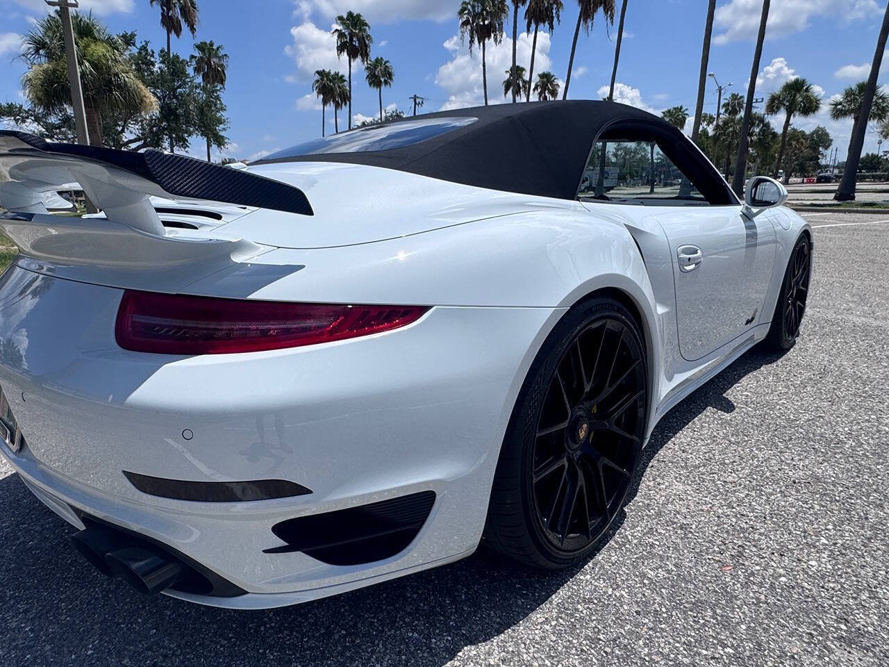 Used 2015 Porsche 911 Turbo S AWD/4WD image 31
