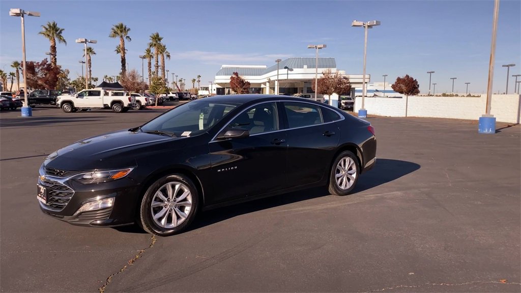 Used 2023 Chevrolet Malibu LT w/ Driver Confidence Package image 4