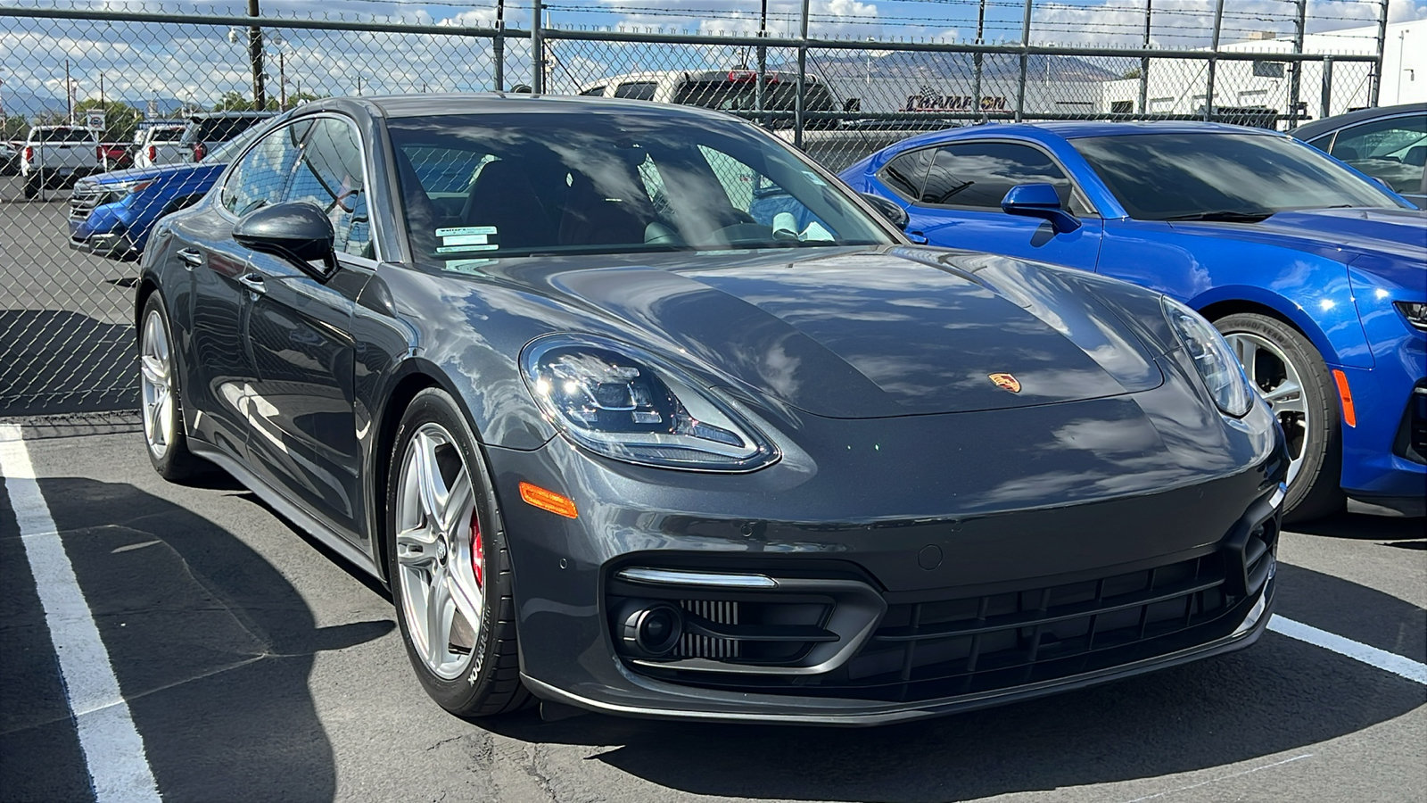 Used 2023 Porsche Panamera 4S w/ Premium Package AWD/4WD image 2