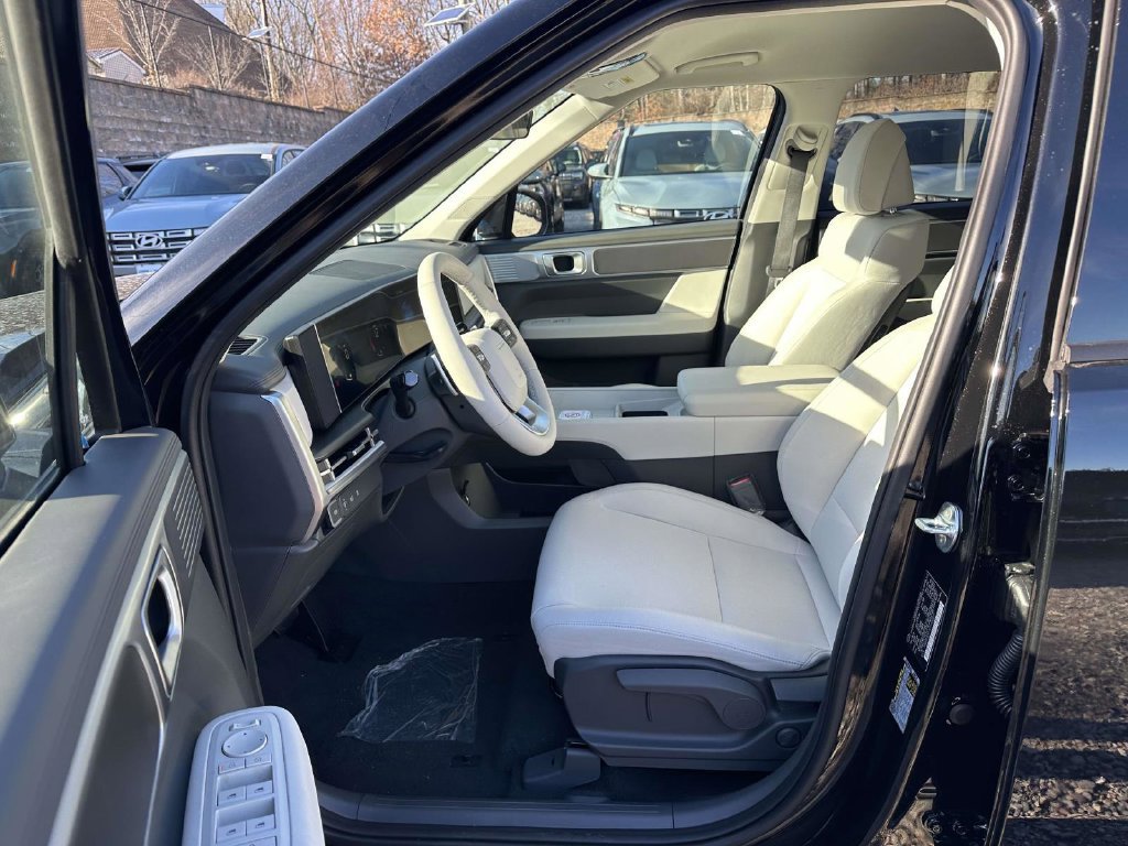New 2026 Hyundai Santa Fe SE AWD/4WD image 15