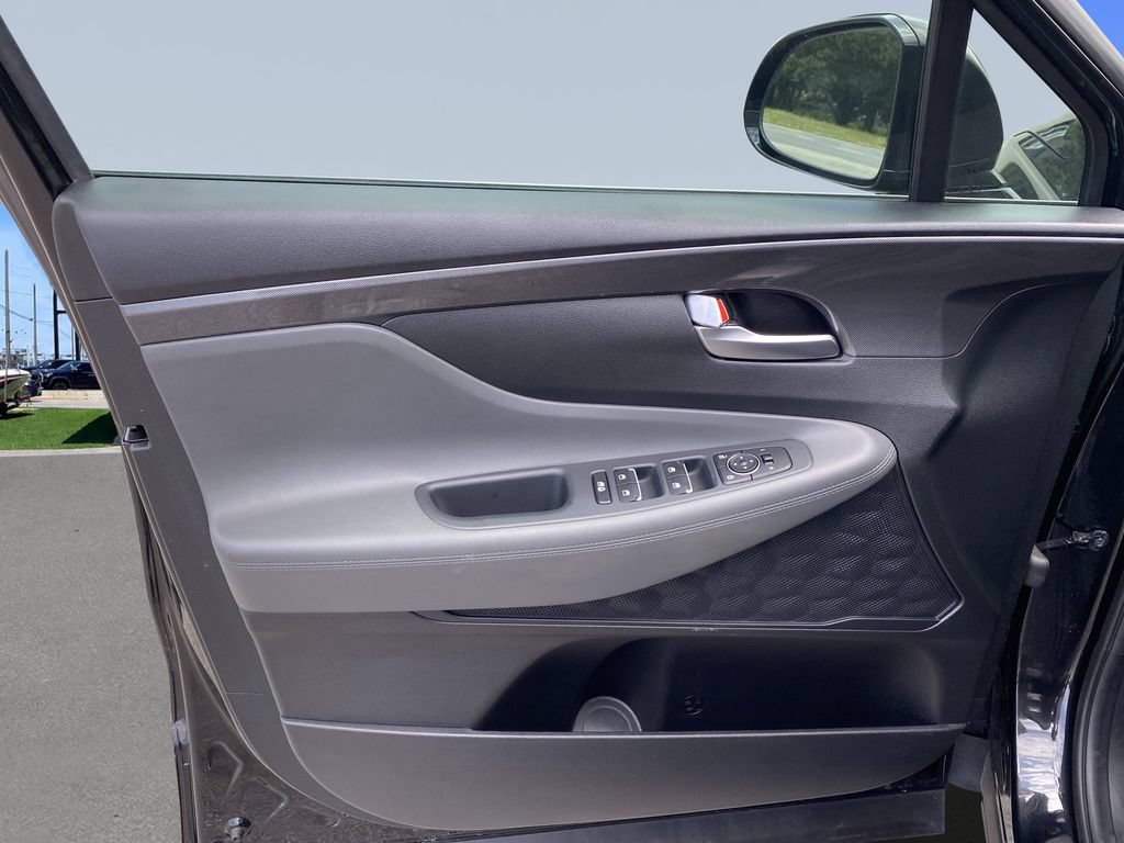 Used 2022 Hyundai Santa Fe SEL FWD image 11