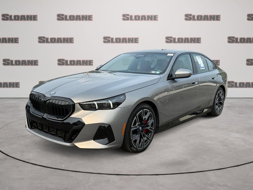Certified 2025 BMW 550e xDrive w/ Executive Package AWD/4WD image 1