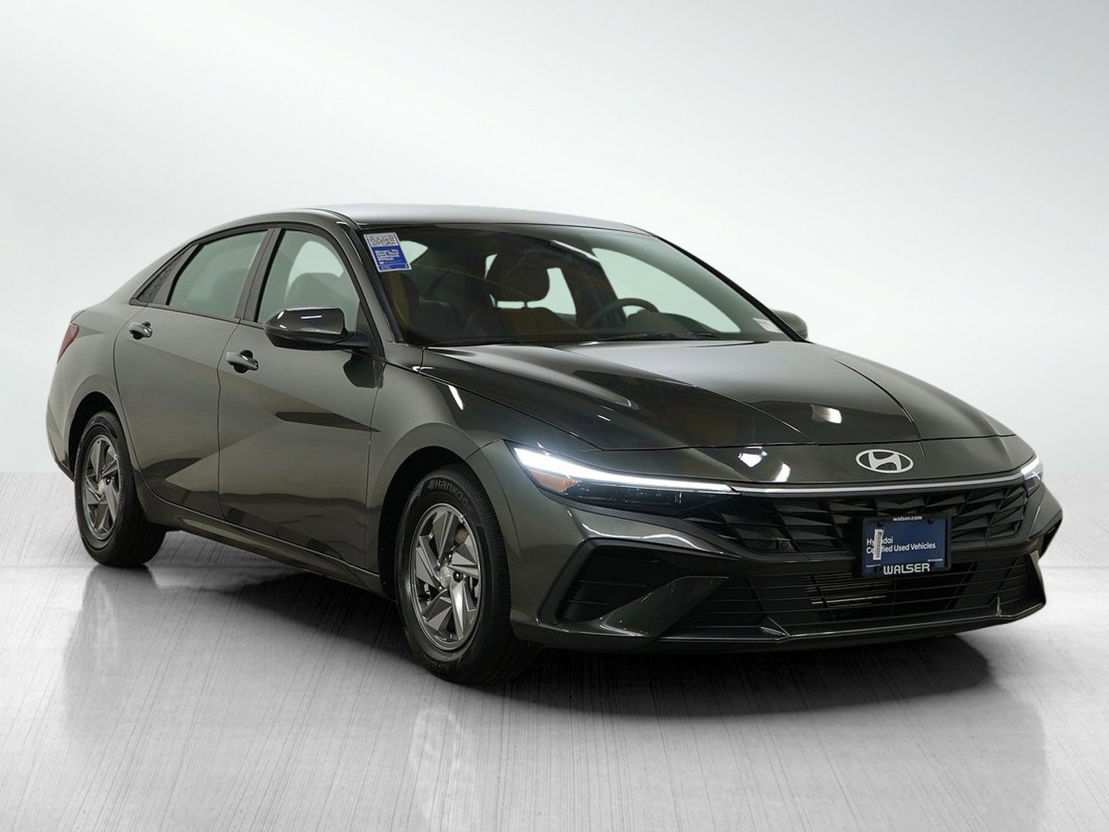 Certified 2025 Hyundai Elantra SE image 7