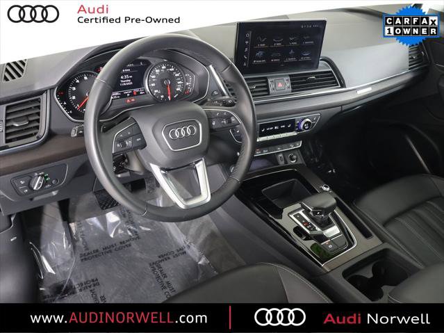 Certified 2023 Audi Q5 2.0T Premium w/ Convenience Package image 2