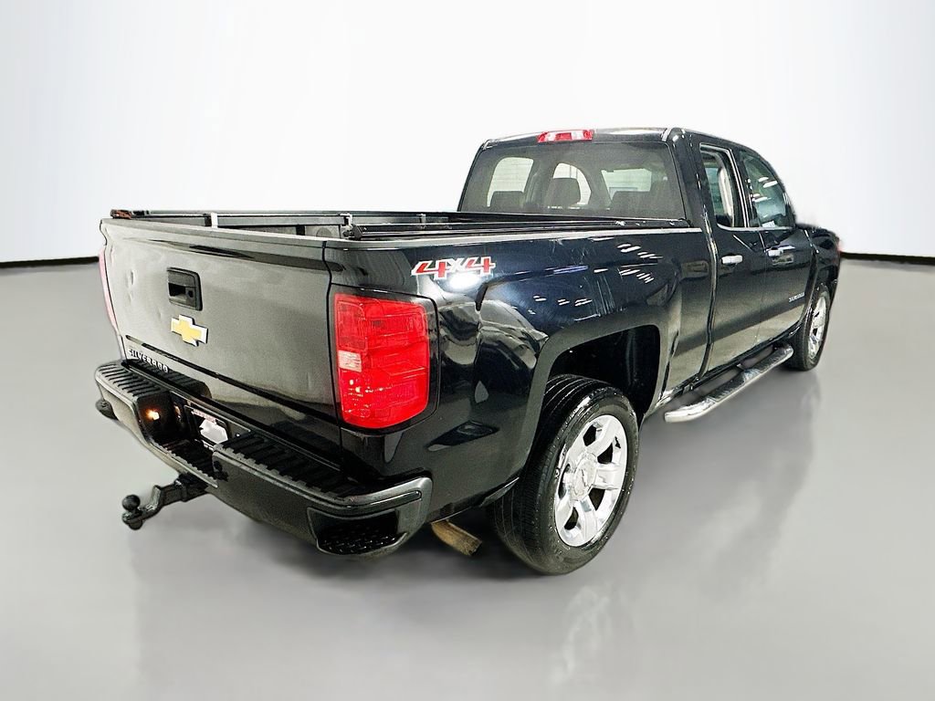 Used 2017 Chevrolet Silverado 1500 Custom w/ Custom Convenience Package image 8