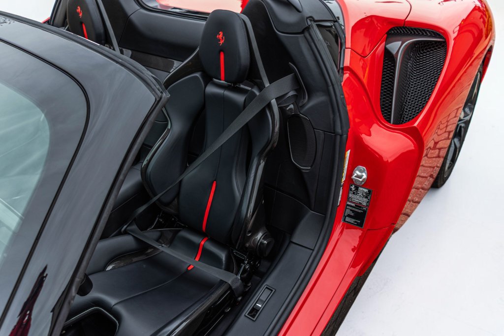 Certified 2022 Ferrari SF90 Spider AWD/4WD image 6