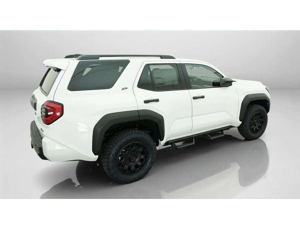 New 2026 Toyota 4Runner SR5 AWD/4WD image 12