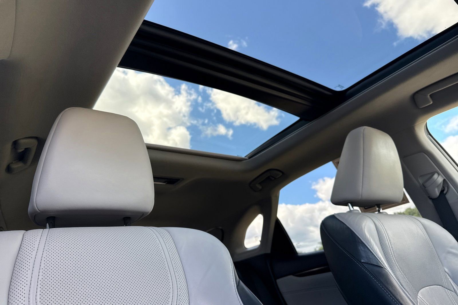 Used 2019 Lexus RX 350 FWD image 19