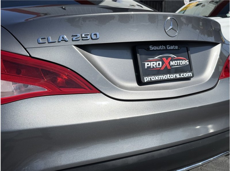 Used 2018 Mercedes-Benz CLA 250 image 40
