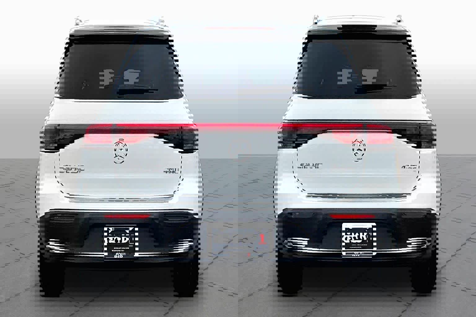 Certified 2023 Mercedes-Benz EQB 300 4MATIC image 4