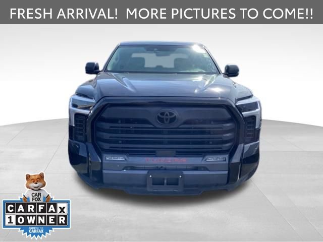 Used 2023 Toyota Tundra SR5 w/ SR5 Convenience Package AWD/4WD image 2