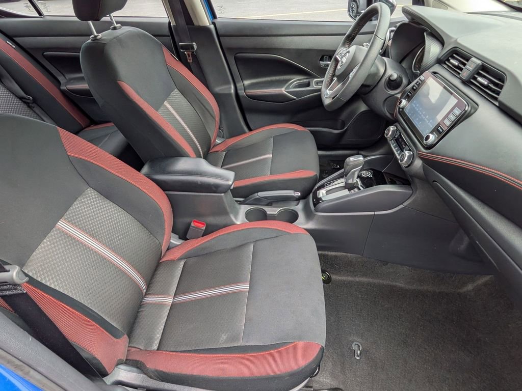 Used 2024 Nissan Versa SR image 24