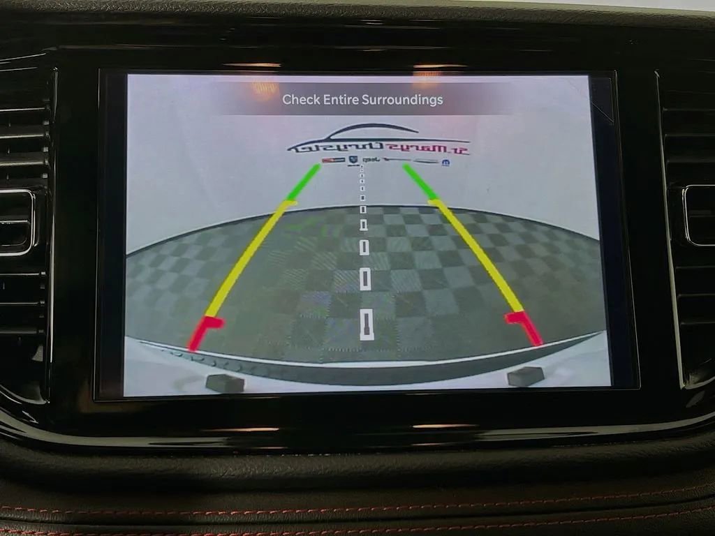 Used 2023 Dodge Durango GT image 15