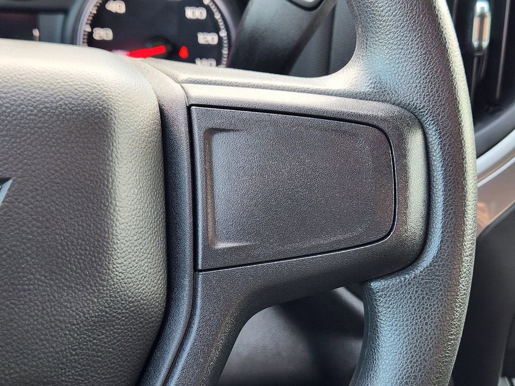 Certified 2023 Chevrolet Silverado 1500 Custom image 28