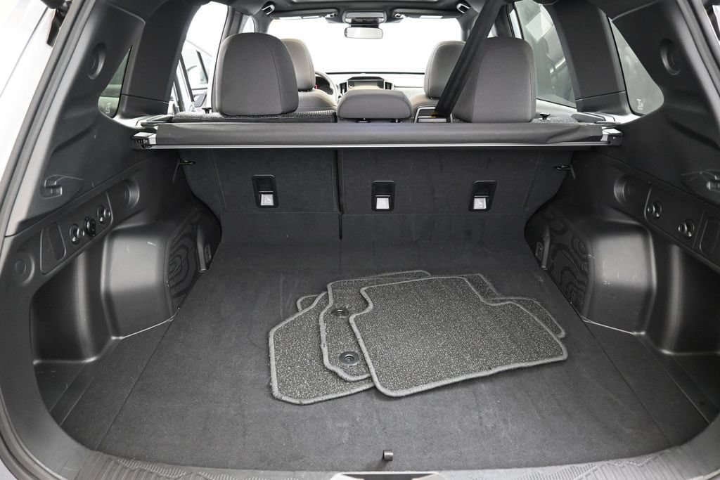 Certified 2025 Subaru Forester Premium AWD/4WD image 20