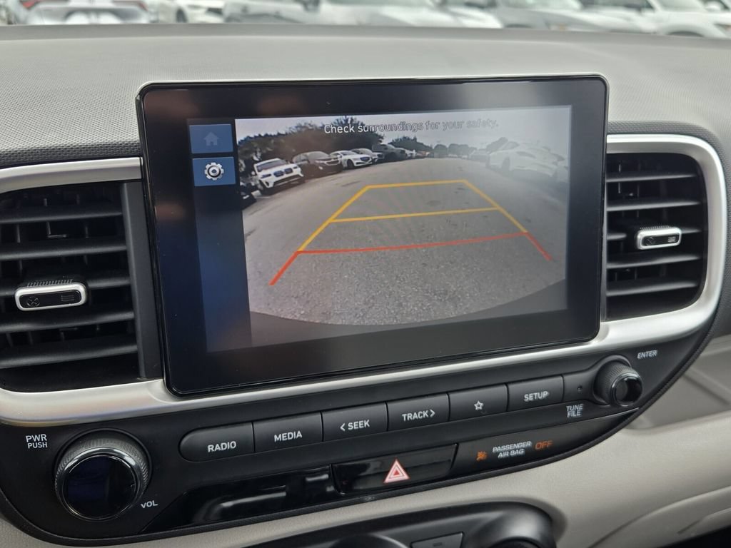 Certified 2023 Hyundai Venue SEL FWD image 20