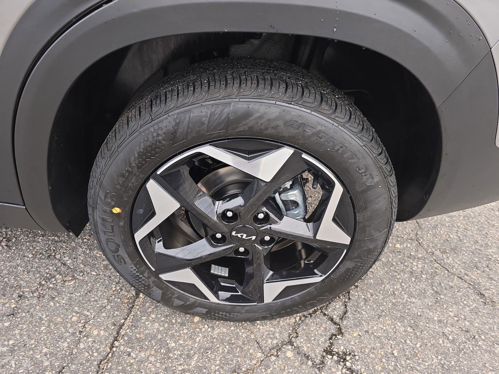 New 2026 Kia Seltos S FWD image 35