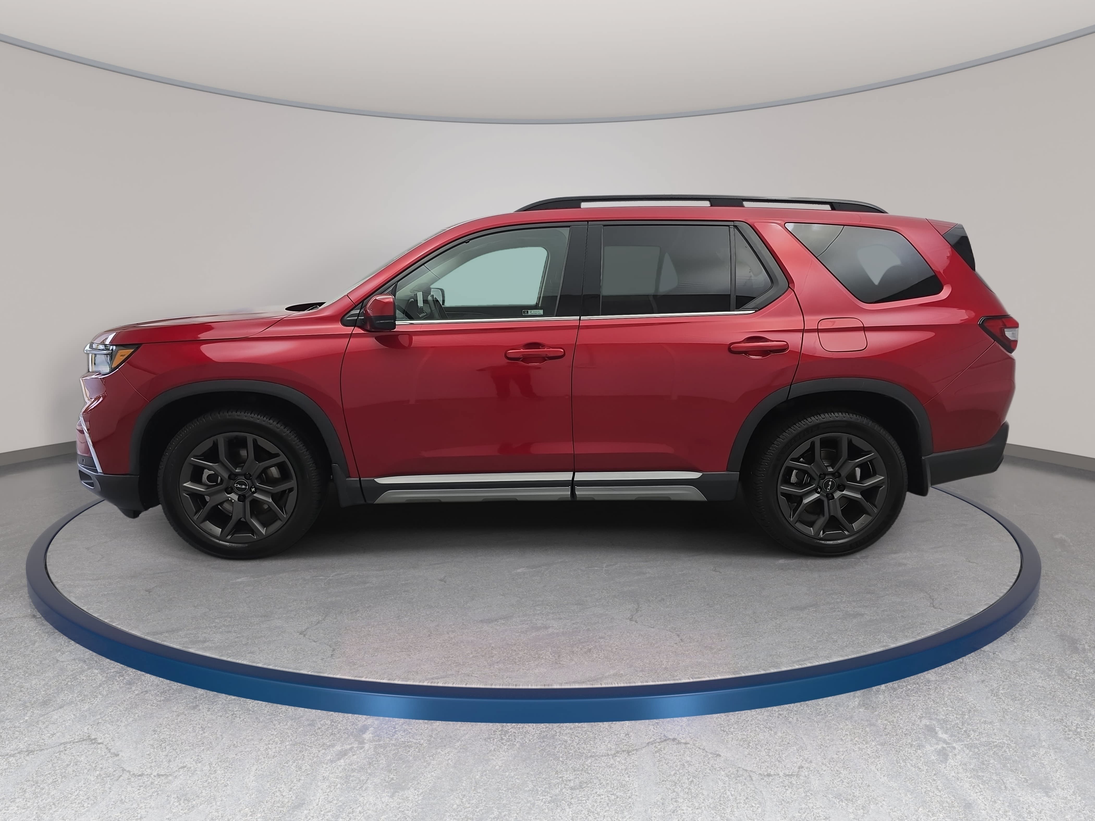 Certified 2024 Honda Pilot Touring image 8