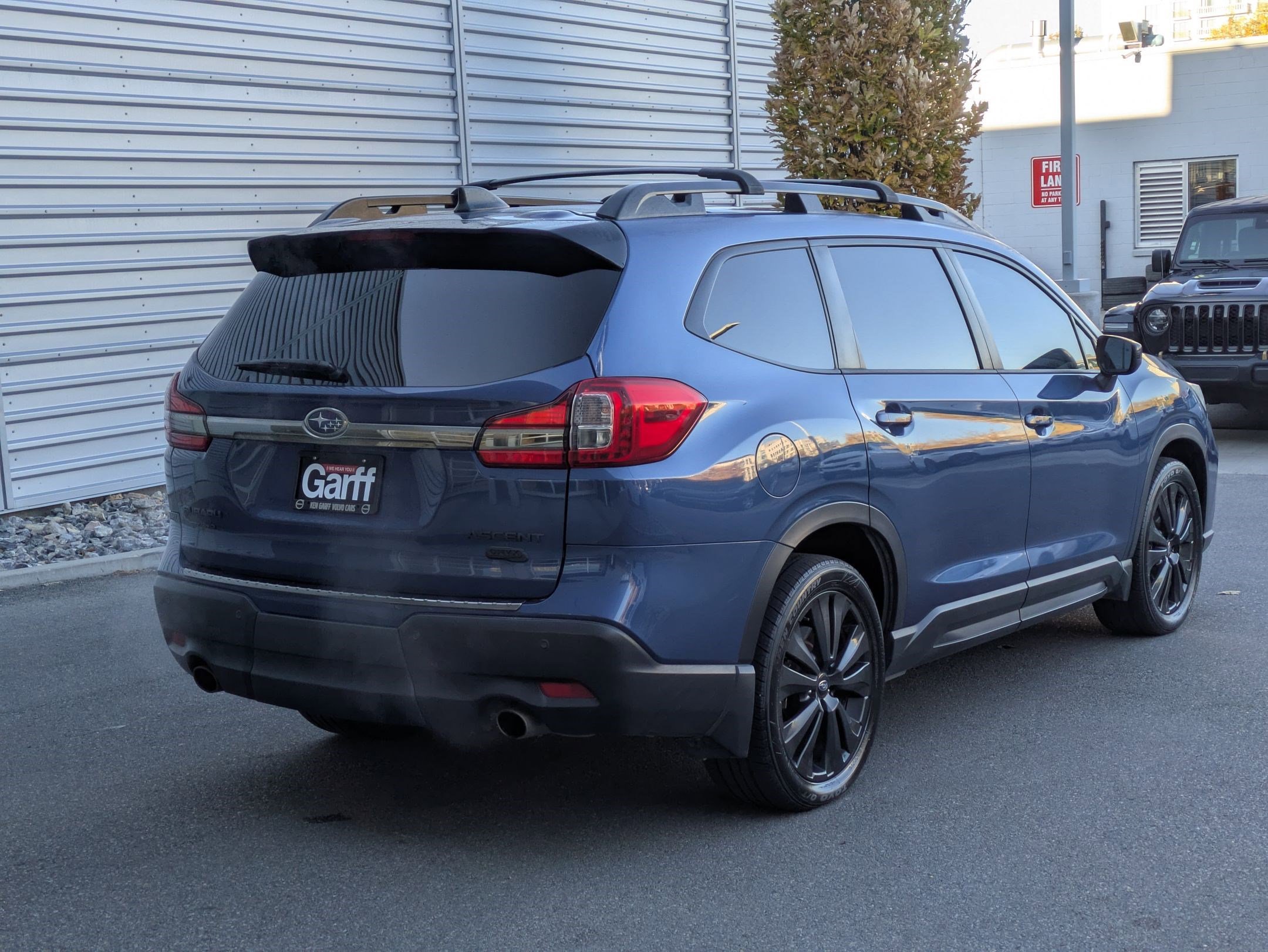 Used 2022 Subaru Ascent Onyx Edition image 3