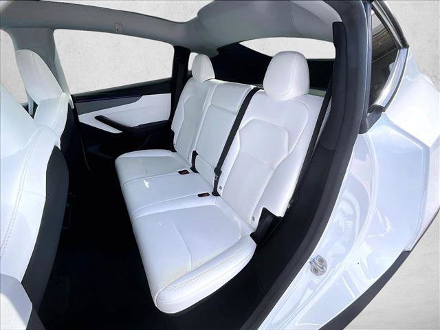 Used 2026 Tesla Model Y AWD image 25